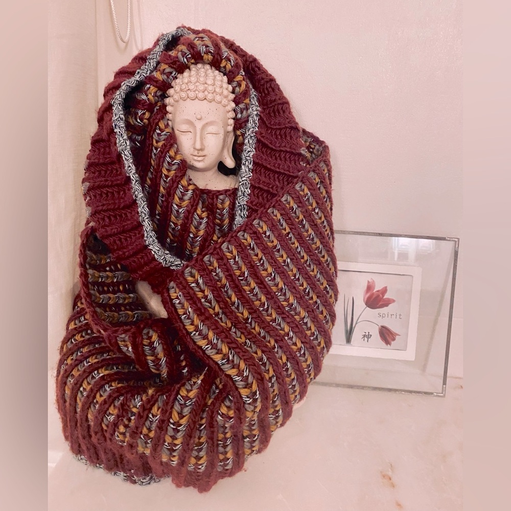 Roots infinity scarf